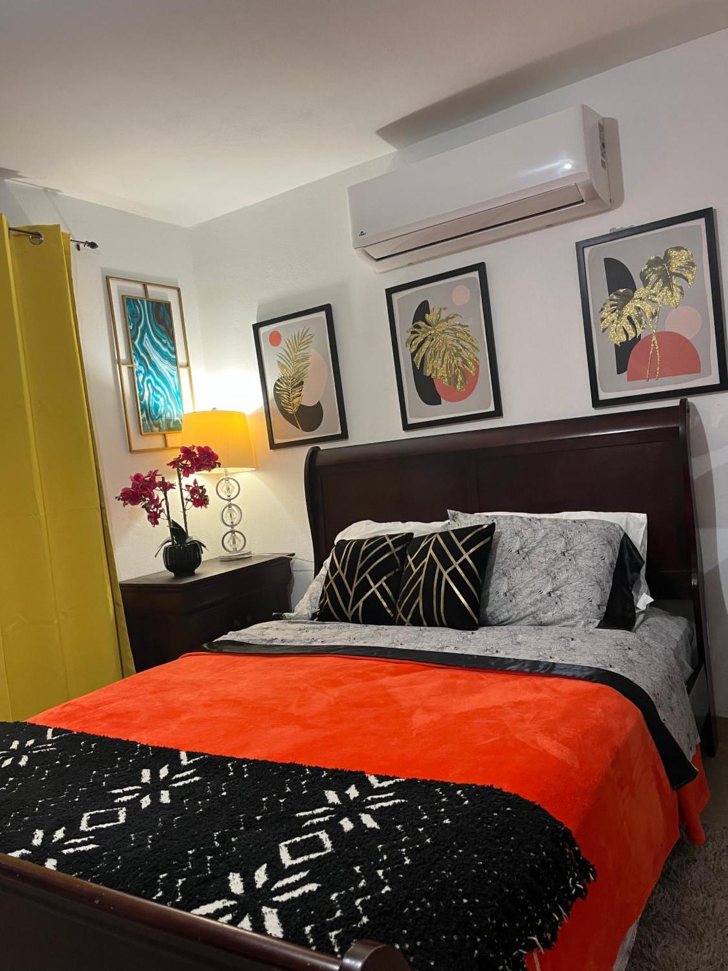 Gavidias Guest House San Lorenzo Ngoại thất bức ảnh